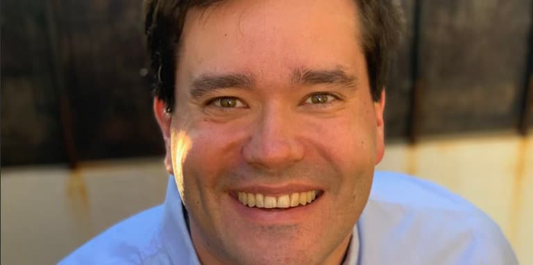 Stavros Lee, CEO & Co-founder